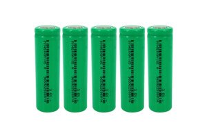 five 14500 batteries(1050mAh)